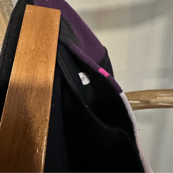 lululemon athletica Black Leggings with Pink and Purple Waistband - Picture 3 of 3